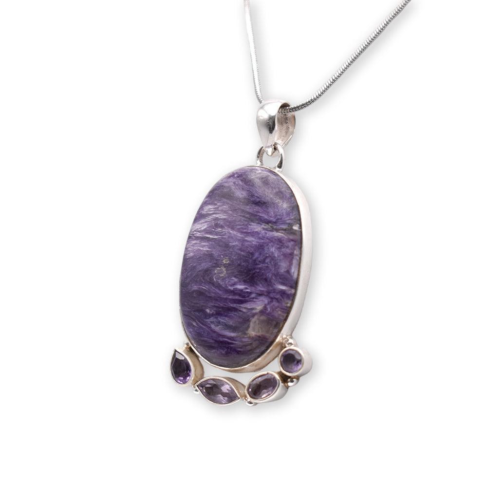 oval shaped Chariot Pendant with silver chain