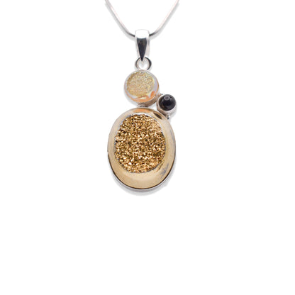 Hanging 925 Sterling Silver Druzy Pendant With Black Onyx with silver chain