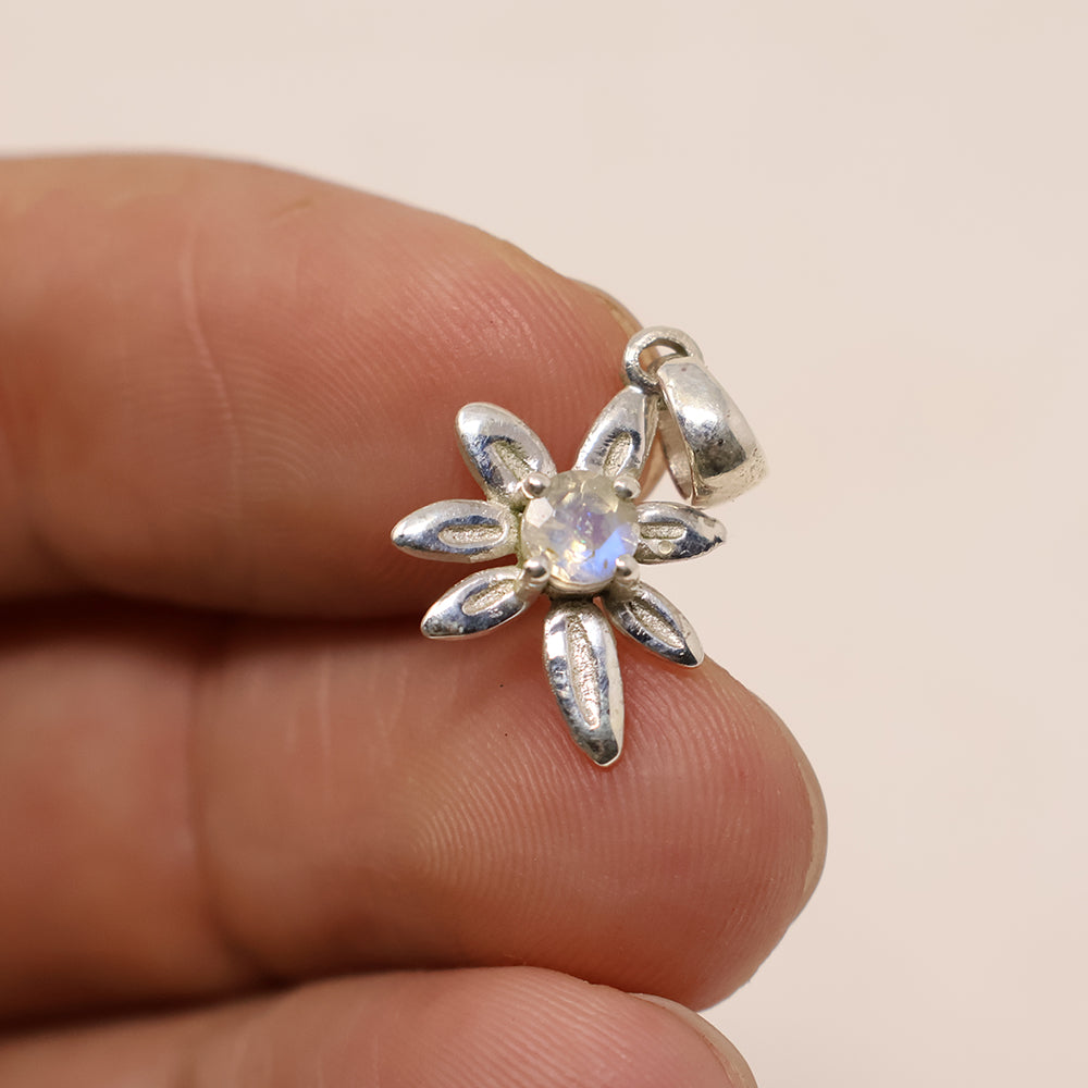 Rainbow Moonstone Flower Silver Pendant