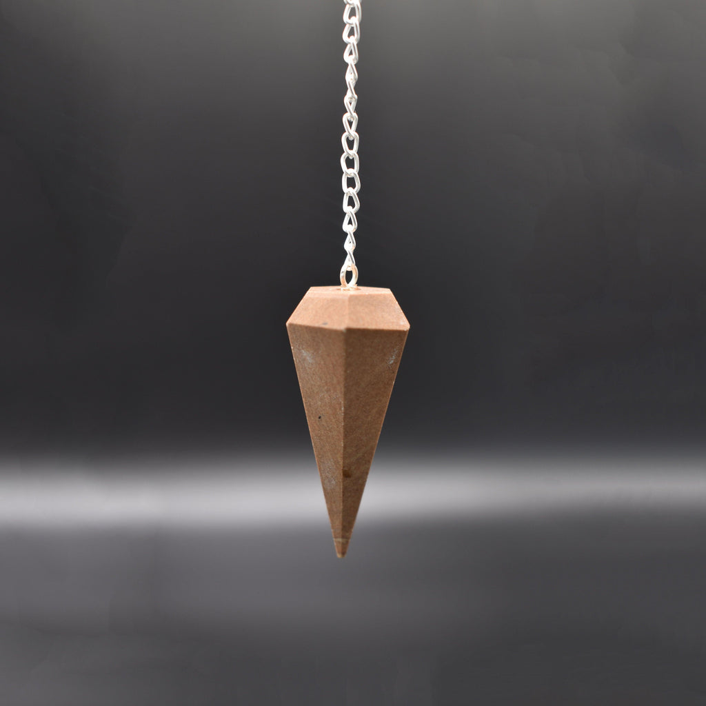 Peach Aventurine Pendulum - Mystic Gleam