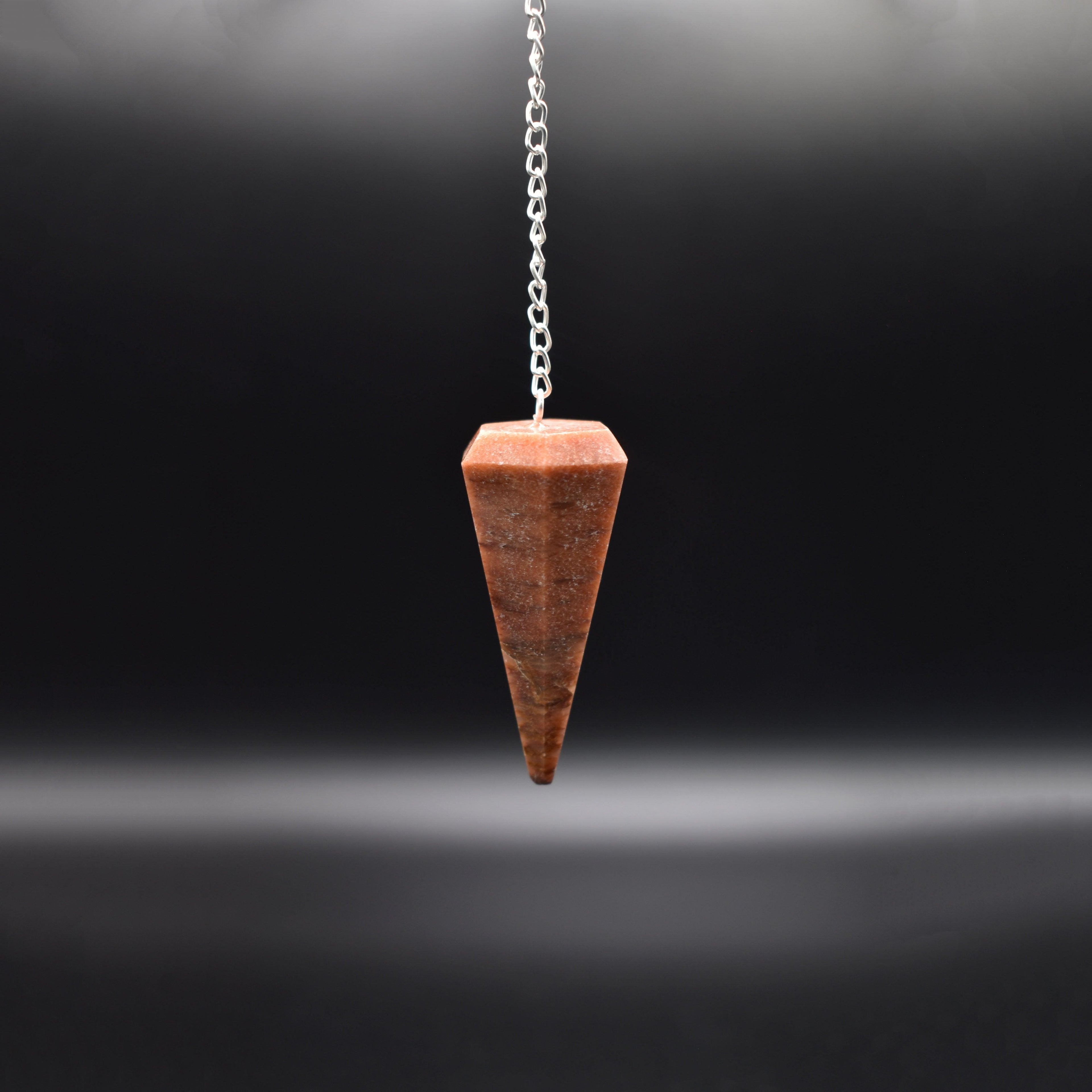 Peach Aventurine Pendulum - Mystic Gleam